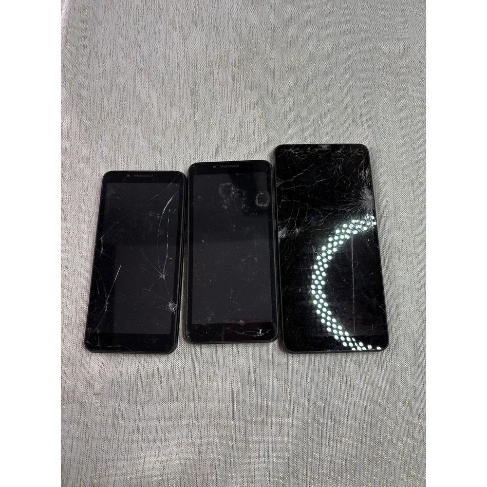 Bundle of parts, cell phones